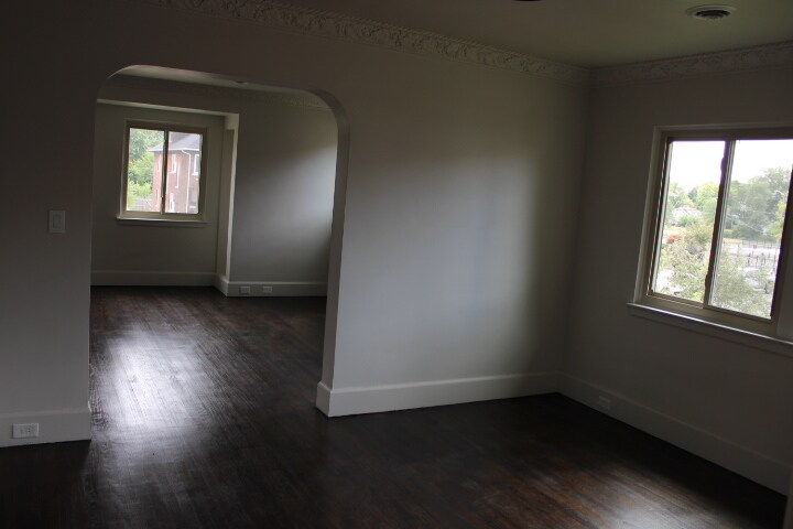 Building Photo - 2506 W Euclid St