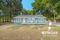 Building Photo - 2705 Jones Ave