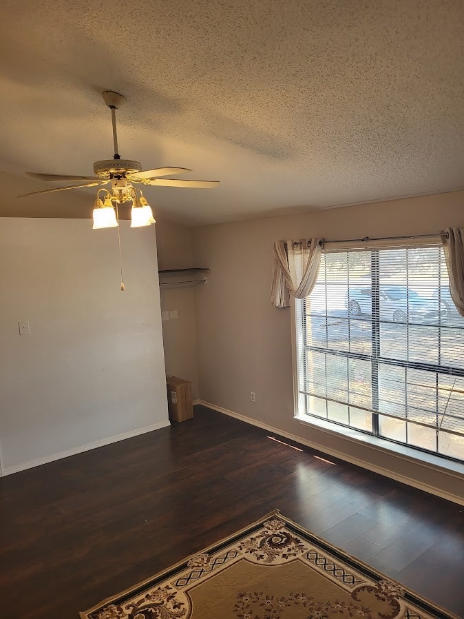 Building Photo - 4401 Thrasher Ct