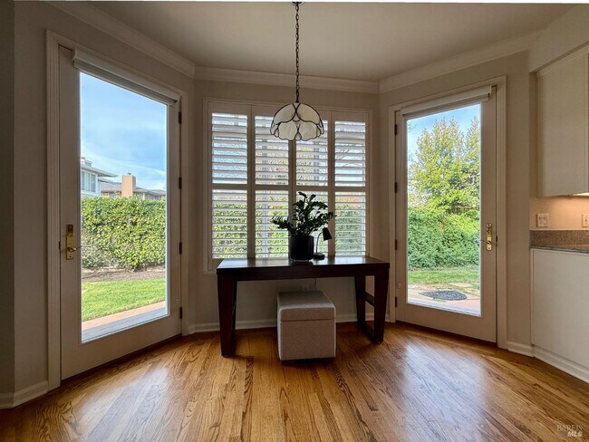 Building Photo - 1876 Heritage Way