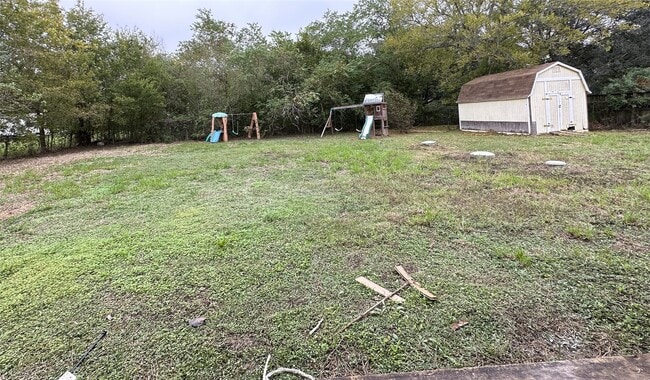 Building Photo - 2226 Hawk Meadows