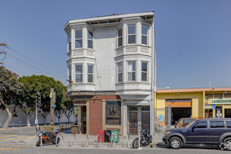 Building Photo - 2305 Folsom St