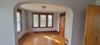 Building Photo - 27 Bemis Ave