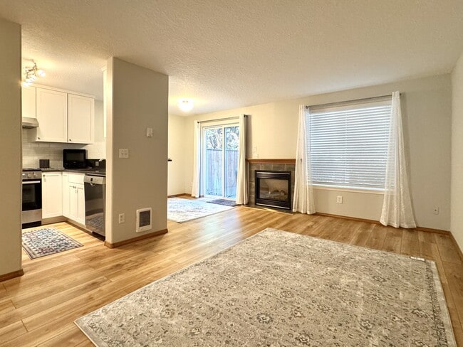 Building Photo - 18507 SW Muirfield St