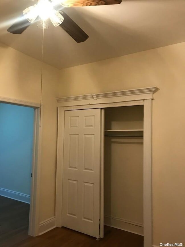 Building Photo - 453 Ridgewood Ave