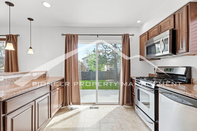 Building Photo - Beautiful Single Family Home Fenced in Yard and Central AC