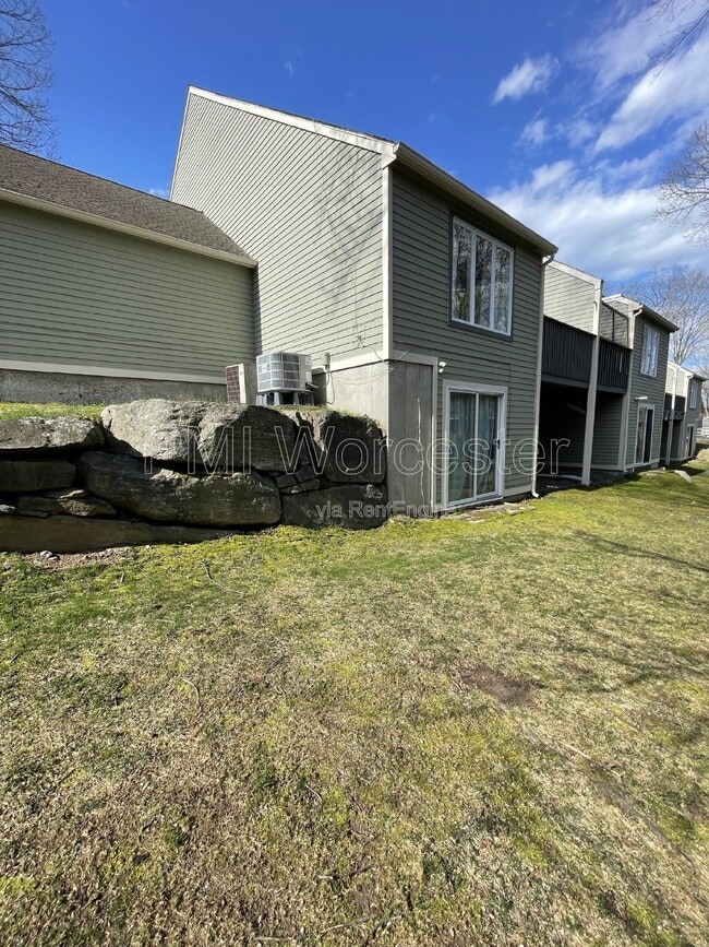 Building Photo - 244 Weatherstone Dr
