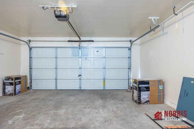 Building Photo - 2071 St Bonita Ln