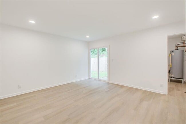 Building Photo - 510 Northridge Crossing Dr