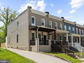 Building Photo - 711 McCabe Ave