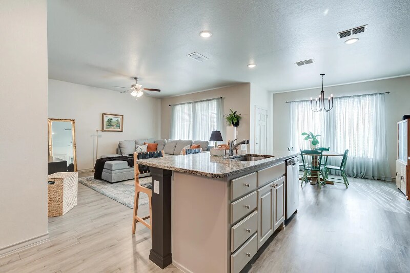 Building Photo - 7813 88th St