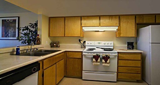 Primary Photo - 4111 N Blythe Ave