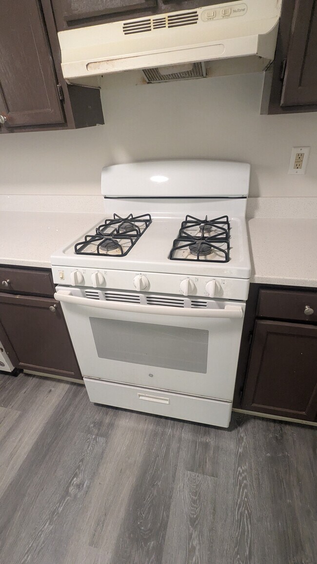 Kitchen Pic 2 - 824 Orlando St