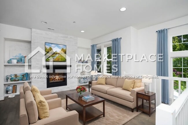 Building Photo - 23942 SE 45th Pl