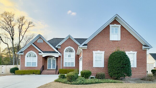 Primary Photo - 423 Sterling Dr
