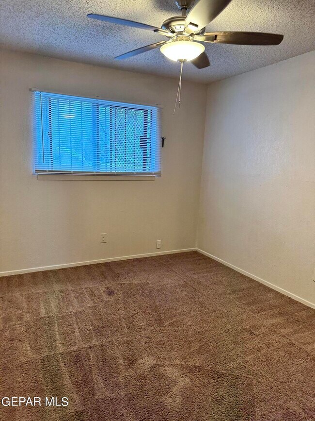Building Photo - 8705 Galena Dr