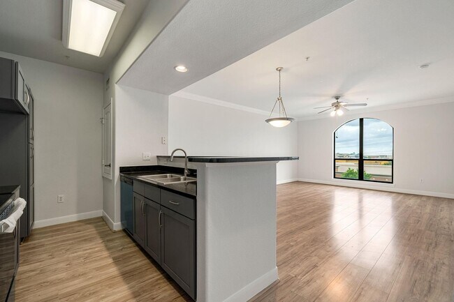 Building Photo - 2299 Lone Star Dr