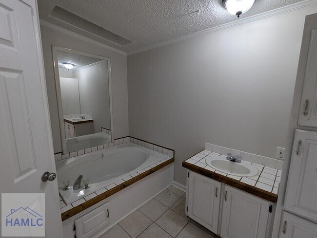 Building Photo - 159 Wilds Rd