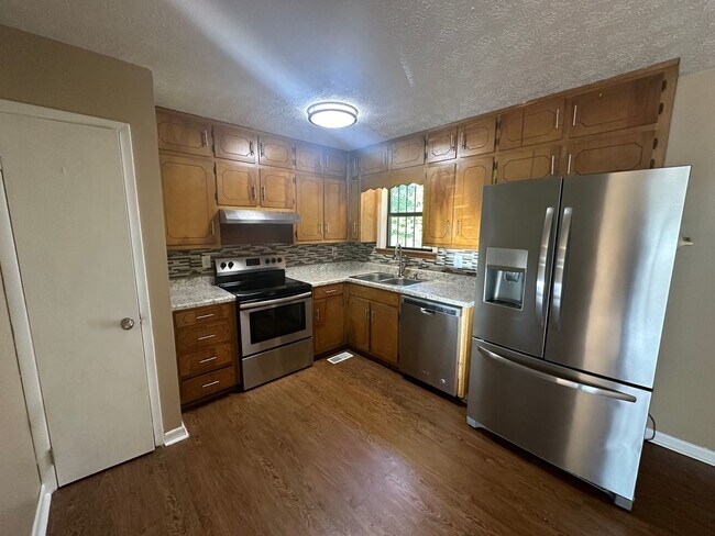 Building Photo - 419 Permita Ct