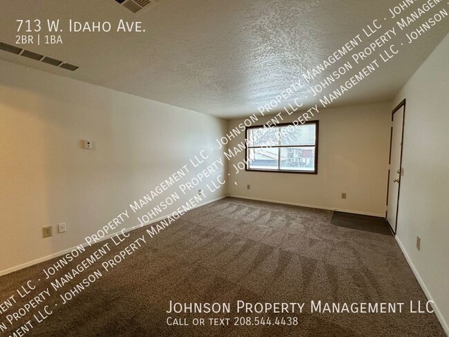 Building Photo - Affordable 2 Bedroom Apartment in Central ...