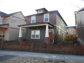 Building Photo - 61746 Darla Pl