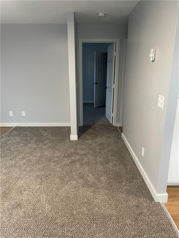 Building Photo - 83 Midway Oval