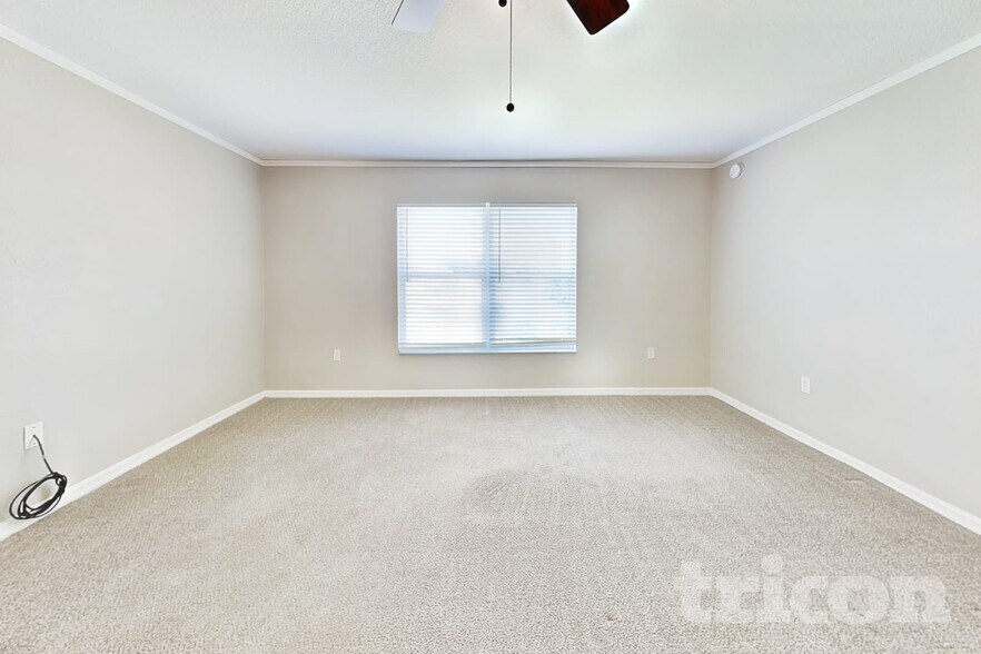 Building Photo - 3256 Enclave Blvd