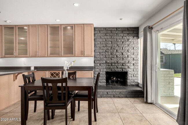 Building Photo - 9832 N 29th St