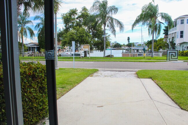 Building Photo - 178 175th Ave E