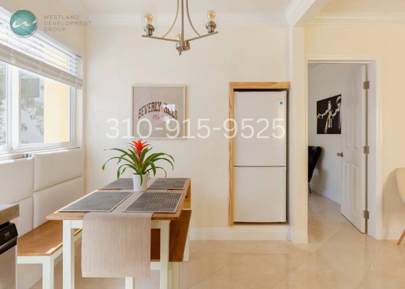 Building Photo - 11817 Darlington Ave