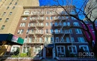 Building Photo - 117 W 13th St