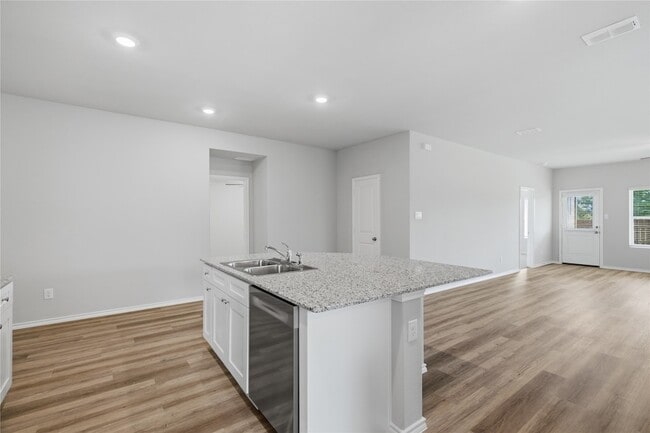 Building Photo - 312 Blanco Dr