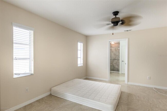 Building Photo - 18646 Kerrville Cir