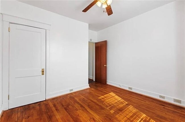 Building Photo - 2221 Wightman St