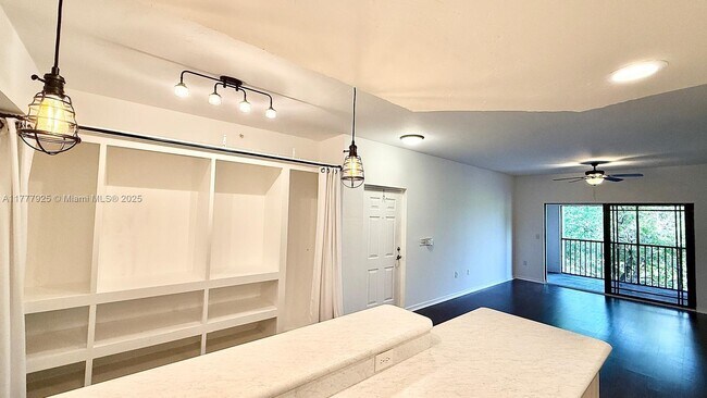 Building Photo - 2728 Anzio Ct