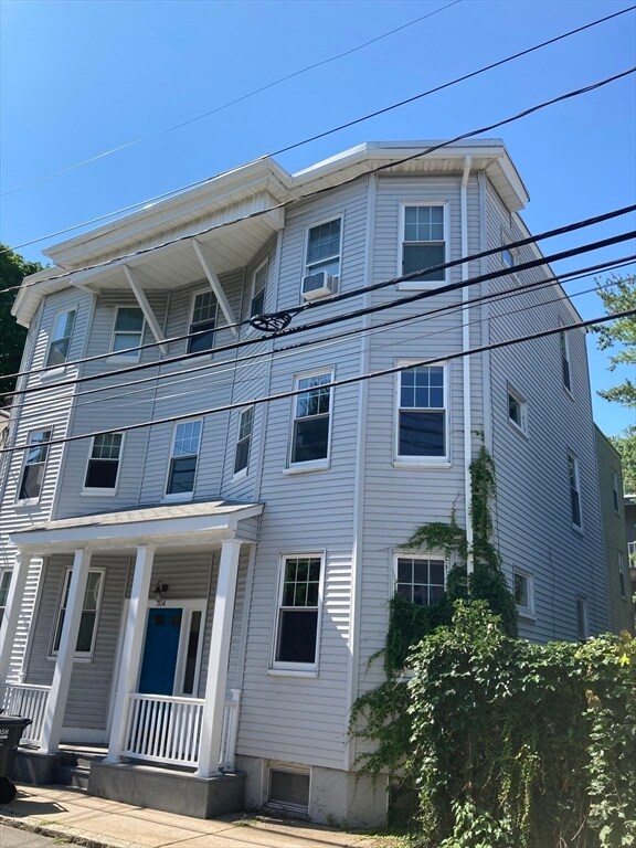 Building Photo - 304 Allston St