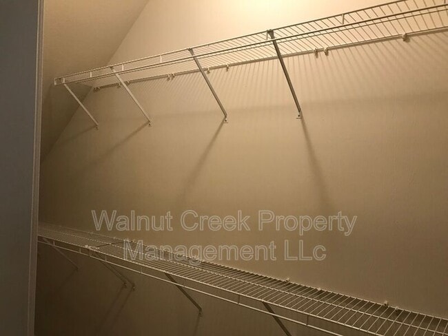 Building Photo - 7405 Battery Park Blvd