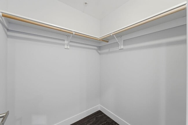 Building Photo - 6114 Jackson St