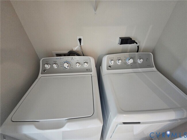 Building Photo - 2109 Old Manchester St