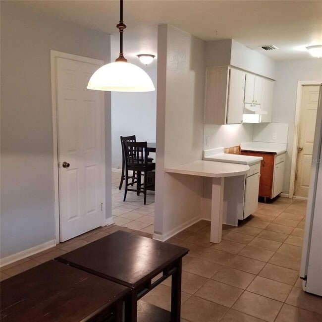 Building Photo - 6717 Mornay Cir