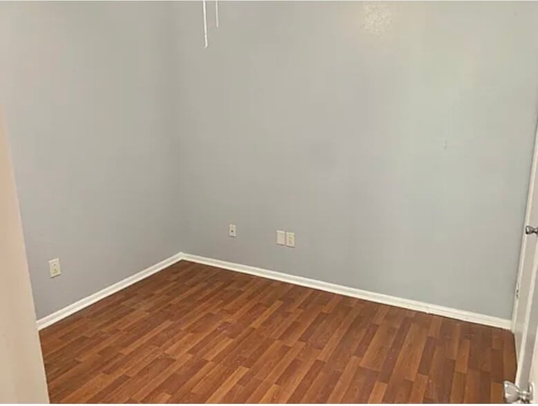 Bedroom 2 - 811 Vouray Dr