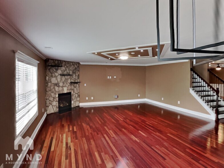 Building Photo - 4727 Mortonhall Rd