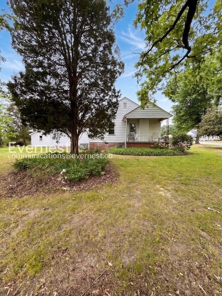Building Photo - 433 Holt Ave