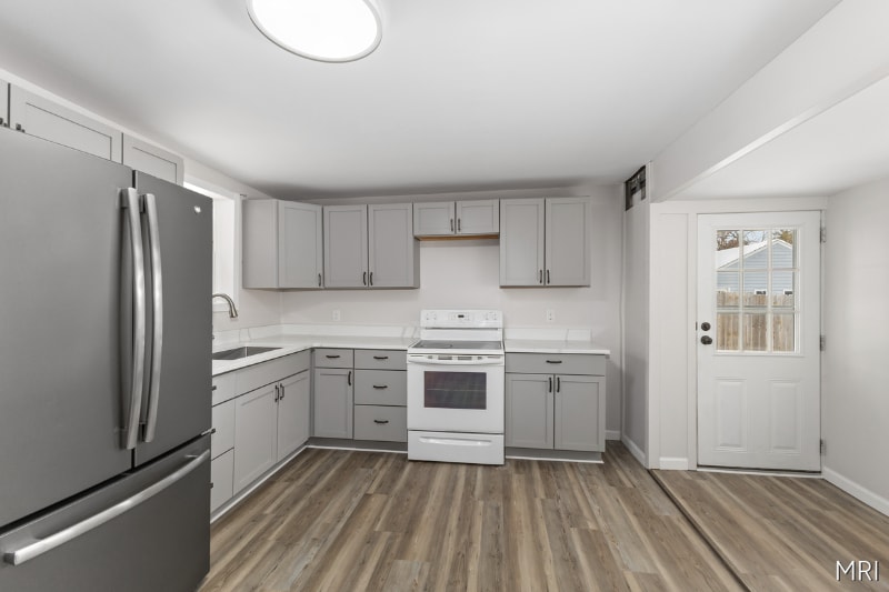 Building Photo - 614 S Webster St