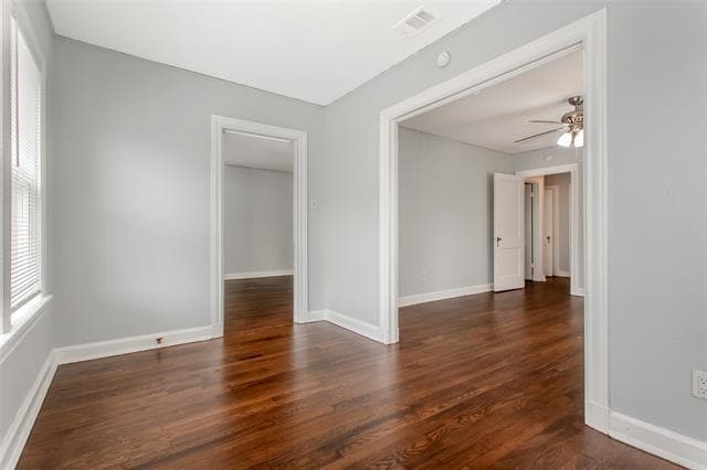 Building Photo - 5705 Ross Ave
