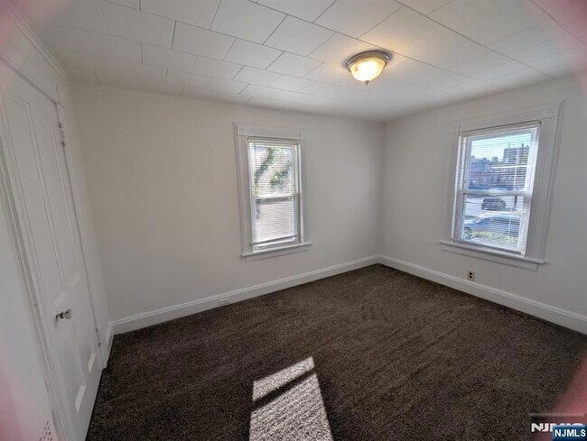 Building Photo - 167 Johnson Ave
