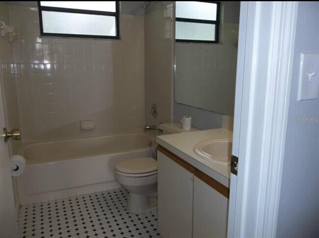 Building Photo - 3110 W Fox Squirrel Dr