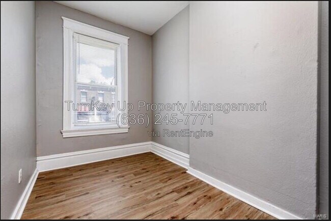Building Photo - 4005 S Grand Blvd