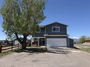 Building Photo - 6510 Oakwood Blvd
