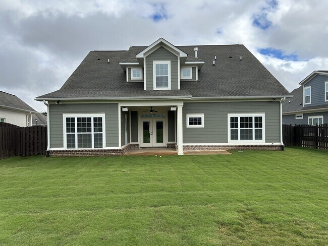 Building Photo - 6619 Camilla Dr